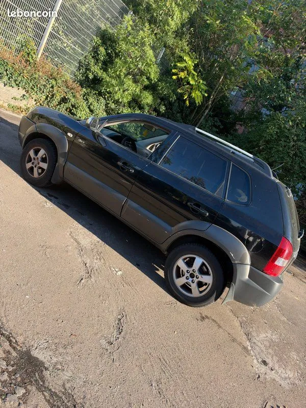 Hyundai Tucson 2005 photo 2