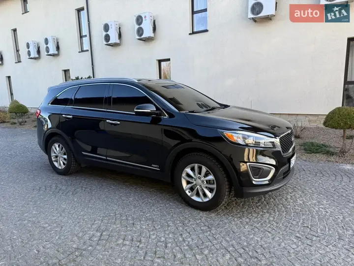 Kia Sorento 2015 photo 4