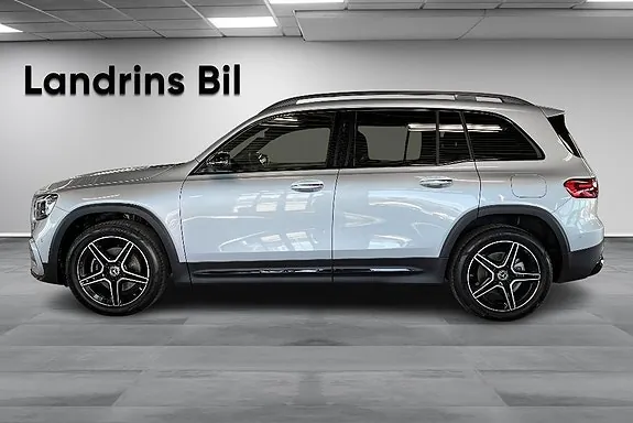Mercedes-Benz Glb200 2025 photo 4