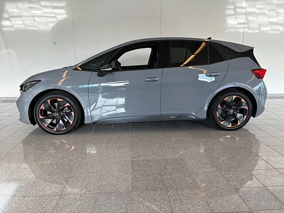 Cupra Born 2025 photo 2