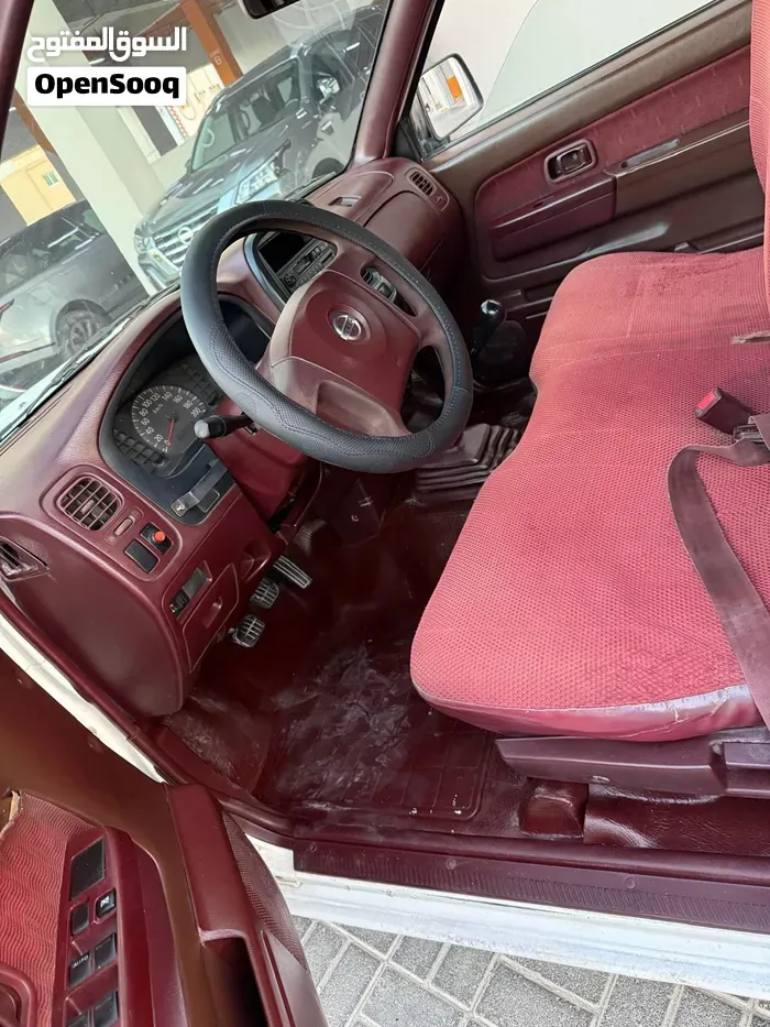 Nissan Datsun 2011 photo 3