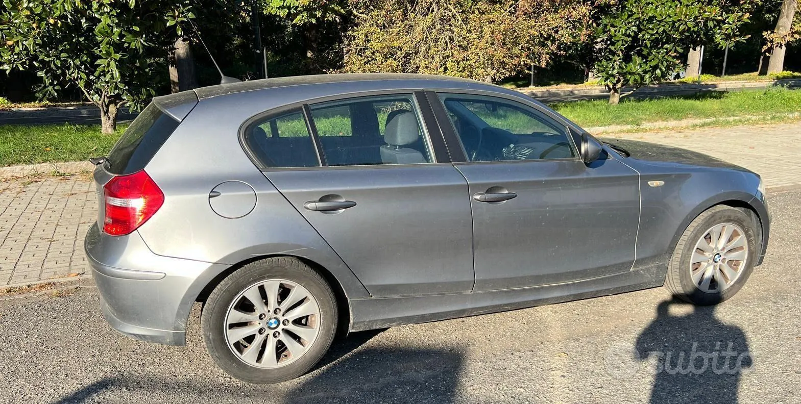 BMW 118D 2010 photo 4