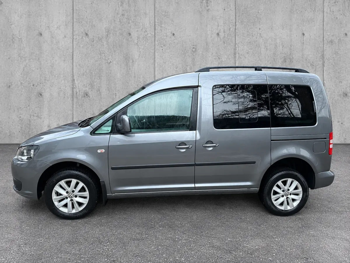 Volkswagen Caddy 2014 photo 2