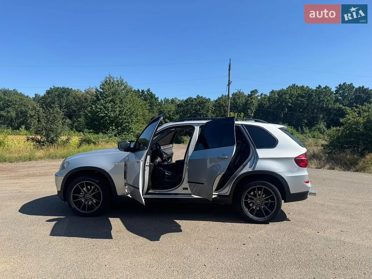 BMW X5 2010 photo 5