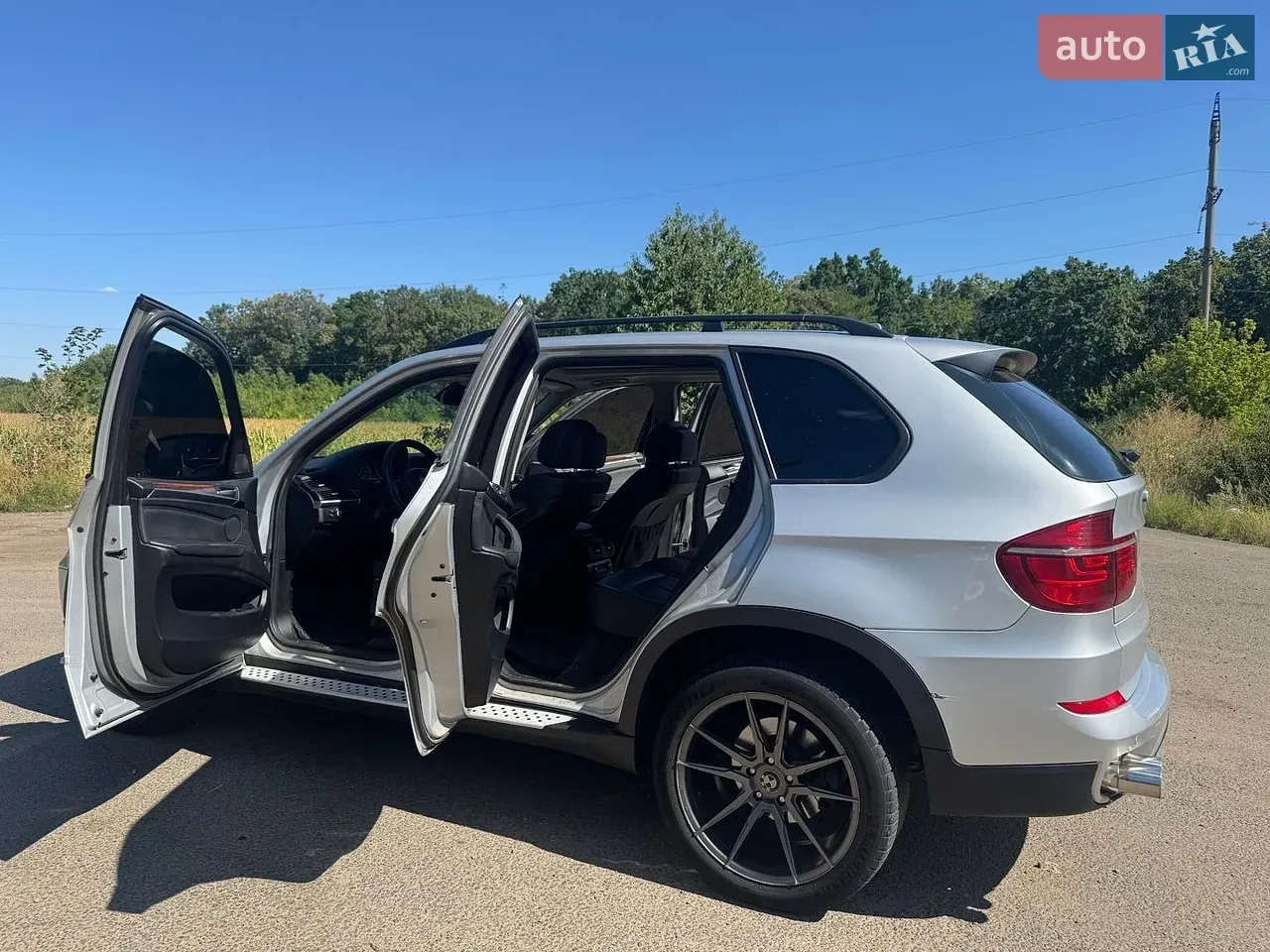 BMW X5 2010 photo 3