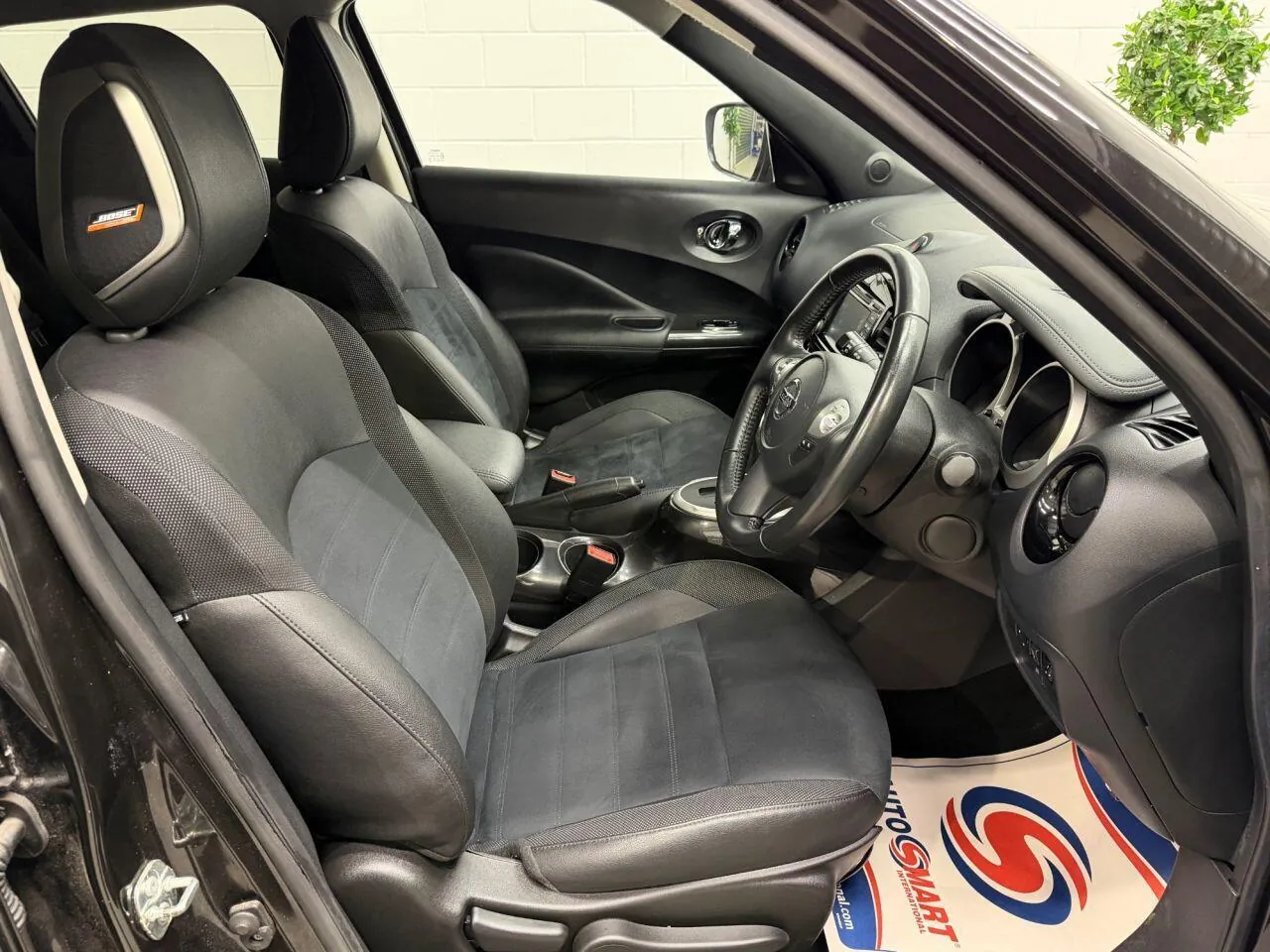 Nissan Juke 2018 photo 2