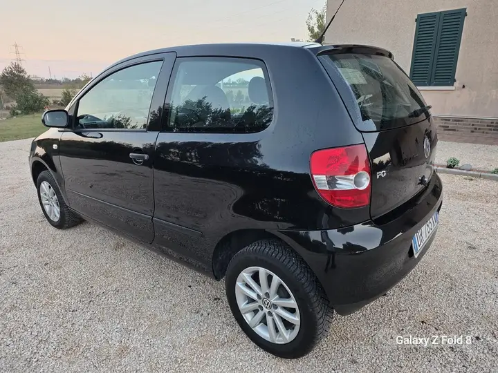 Volkswagen Fox 2008 photo 3
