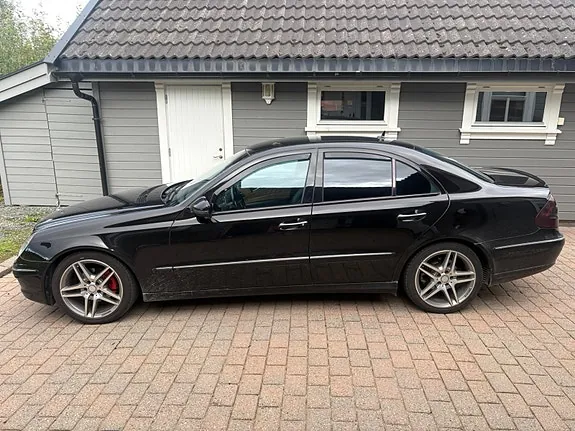 Mercedes-Benz E200 D 2007 photo 3