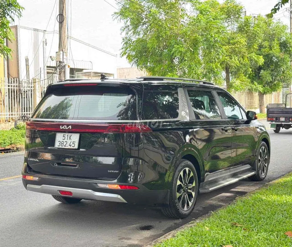 Kia Carnival 2022 photo 4