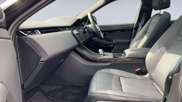 Land Rover Range Rover Evoque 2025 photo 3