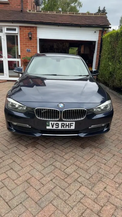 BMW 3 Series 2014 photo 2