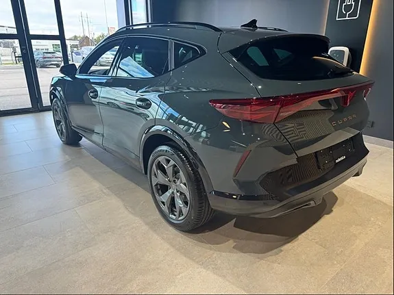 Cupra Formentor E-Hybrid 2027 photo 4