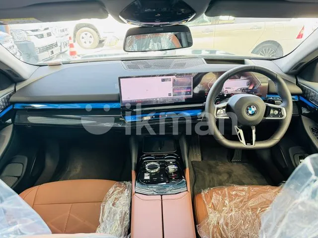 BMW 525I 2025 photo 4