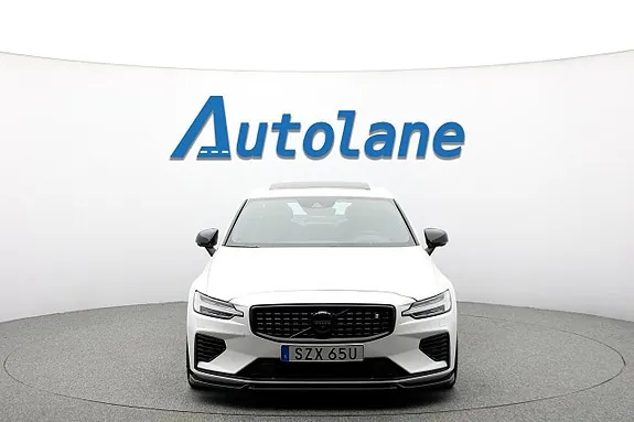 Volvo S60 2022 photo 3