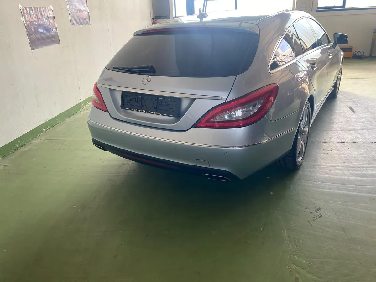 Mercedes-Benz Cls-Class 2013 photo 3