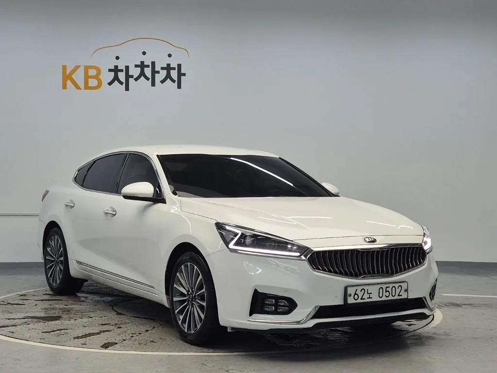 Kia K7 2016 photo 4