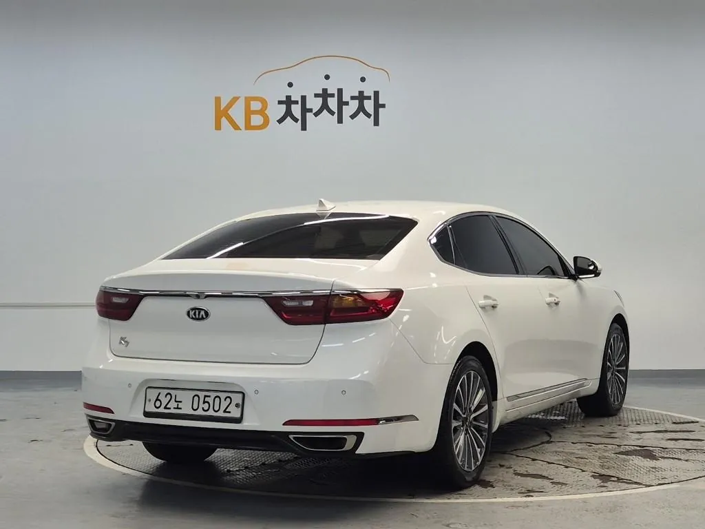 Kia K7 2016 photo 3