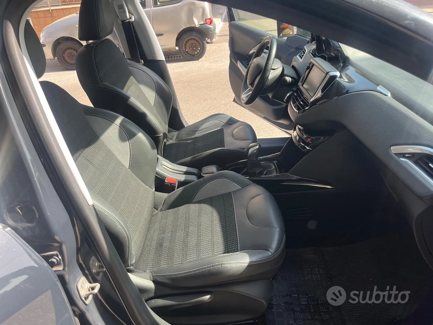 Peugeot 2008 2017 photo 5