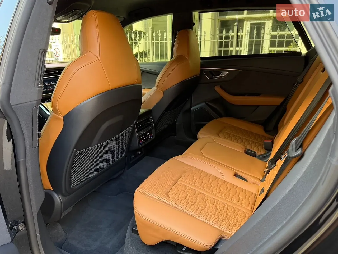 Audi Rs Q8 2025 photo 5