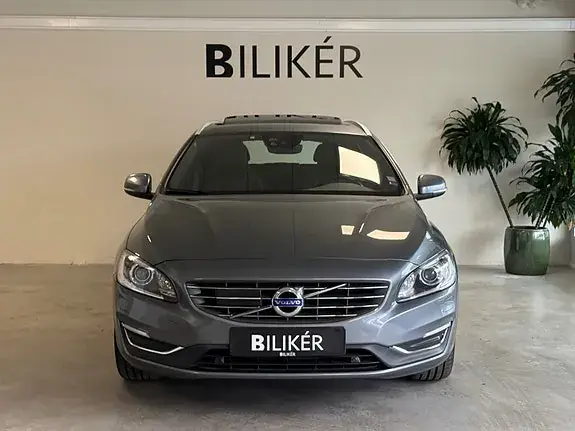 Volvo V60 2018 photo 2