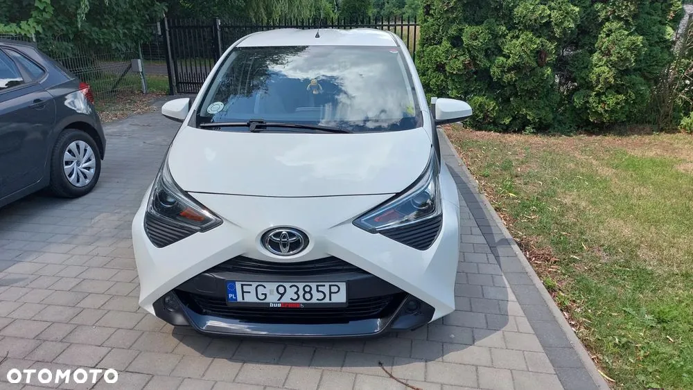 Toyota Aygo 2015 photo 3