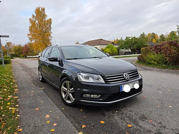 Volkswagen Passat 2014 photo 2