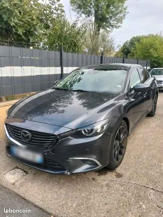 Mazda 6