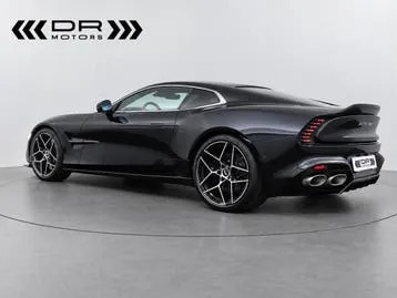 Aston Martin Vanquish 2025 photo 3