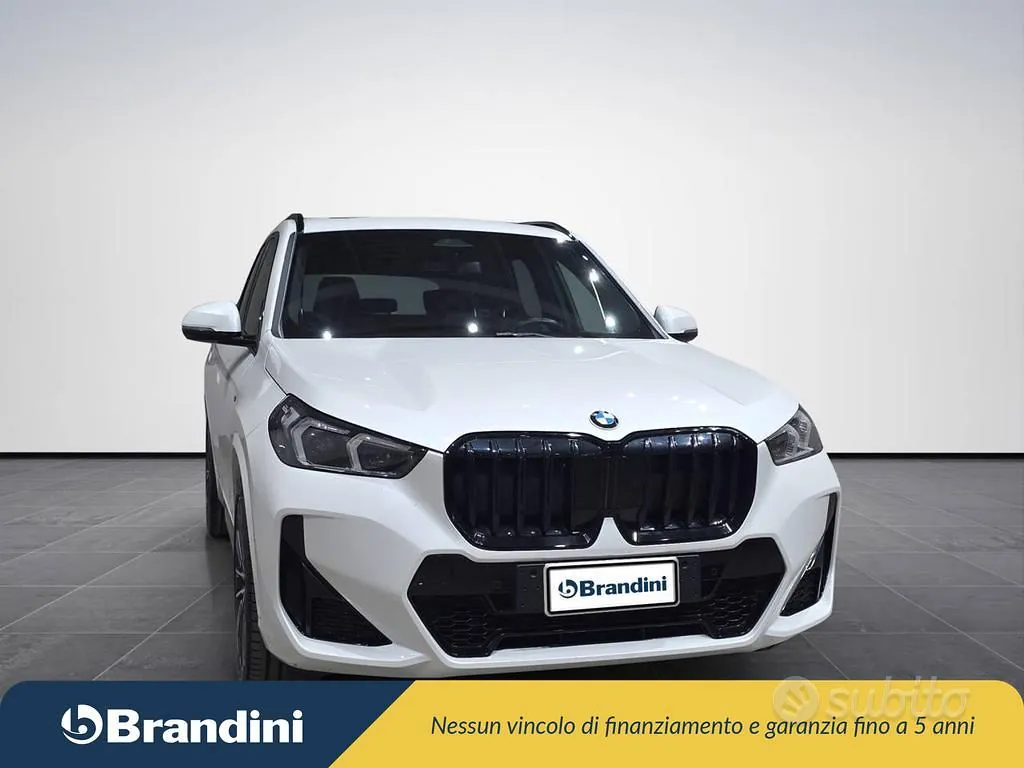 BMW X1 2023 photo 4