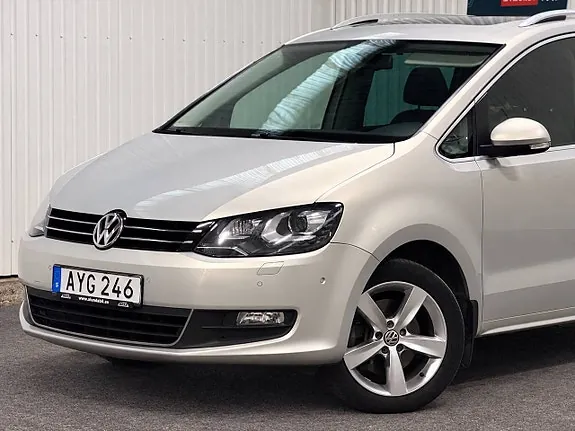 Volkswagen Sharan 2012 photo 4
