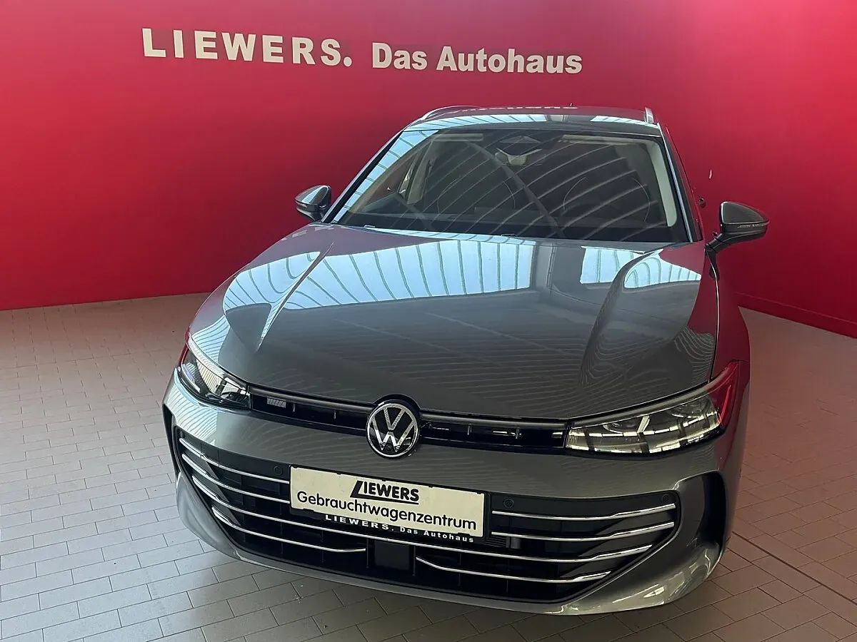 Volkswagen Passat 2026 photo 2