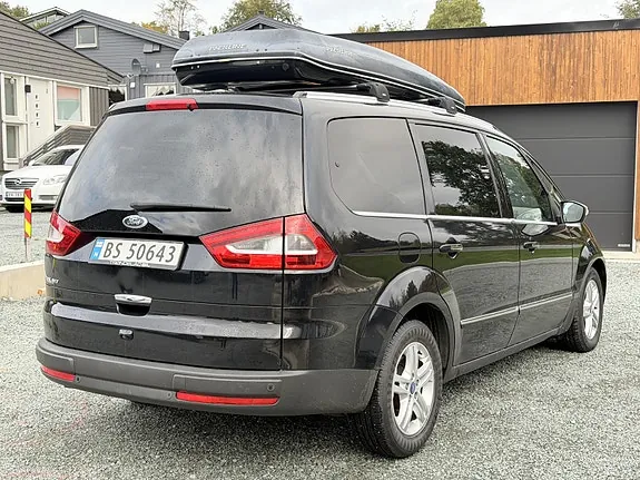 Ford Galaxy 2011 photo 5