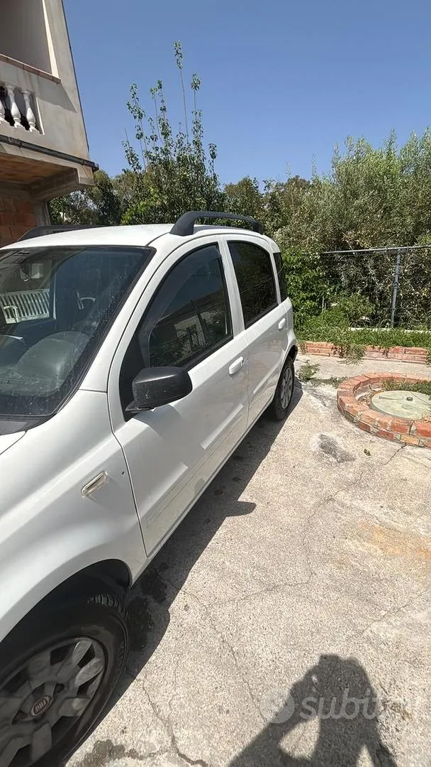 Fiat Panda 2010 photo 2