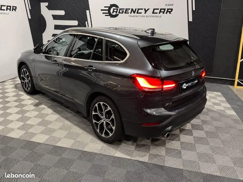 BMW X1 2022 photo 3