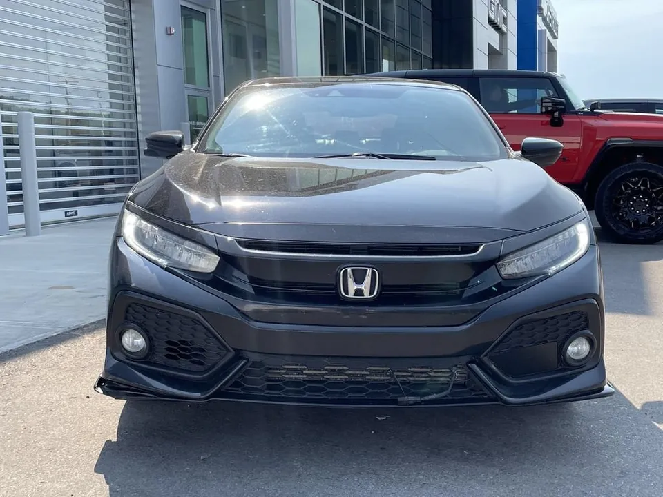 Honda Civic 2018 photo 2