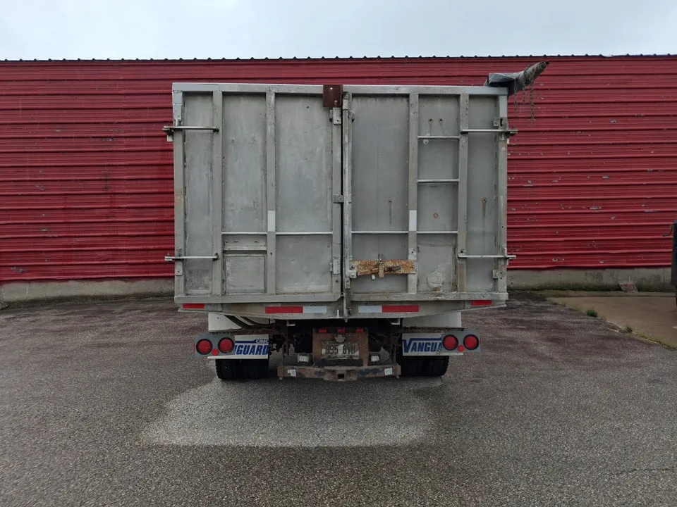Ford F-550 2012 photo 2