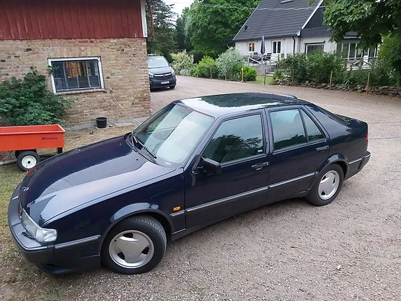 Saab 9000 1995 photo 2
