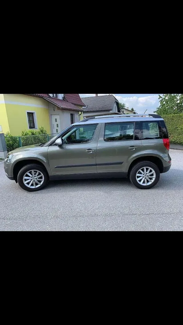 Skoda Yeti 2016 photo 2