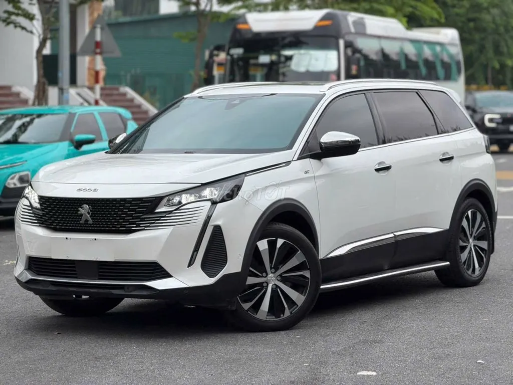 Peugeot 5008 2022 photo 5