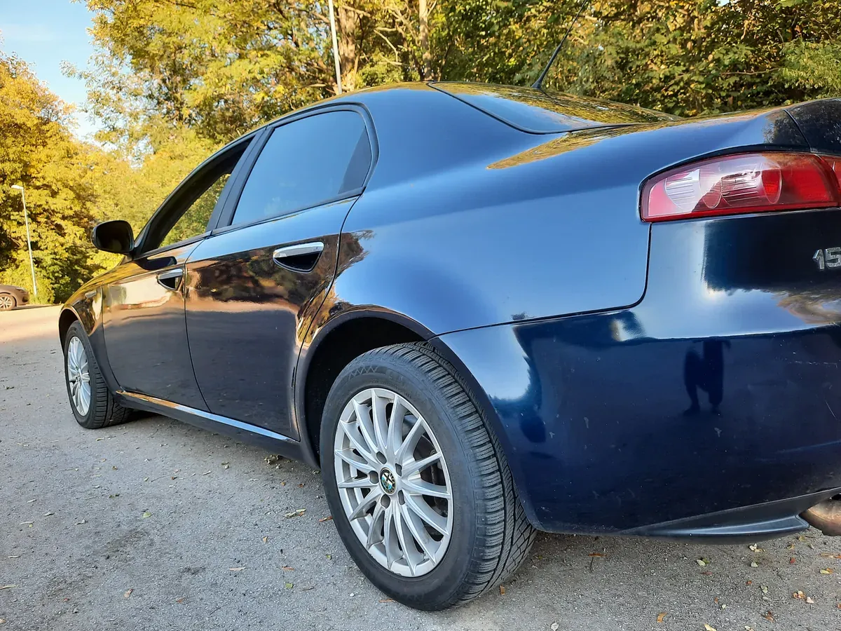 Alfa Romeo 159 2006 photo 3