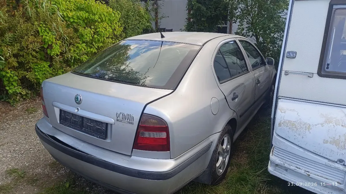 Skoda Octavia 1999 photo 3