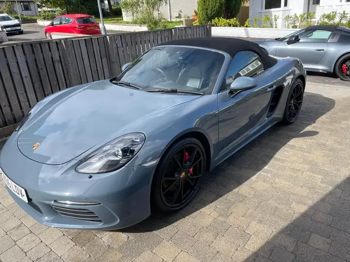 Porsche 718 Boxster 2016 photo 2