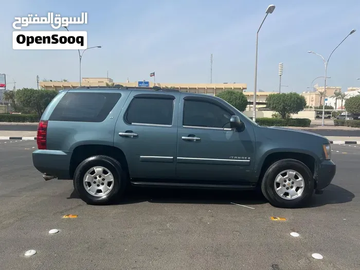 Chevrolet Tahoe 2009 photo 2