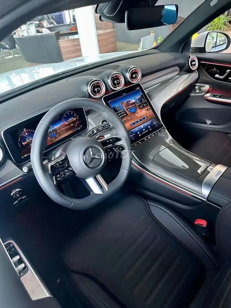 Mercedes-Benz Glc 2025 photo 5