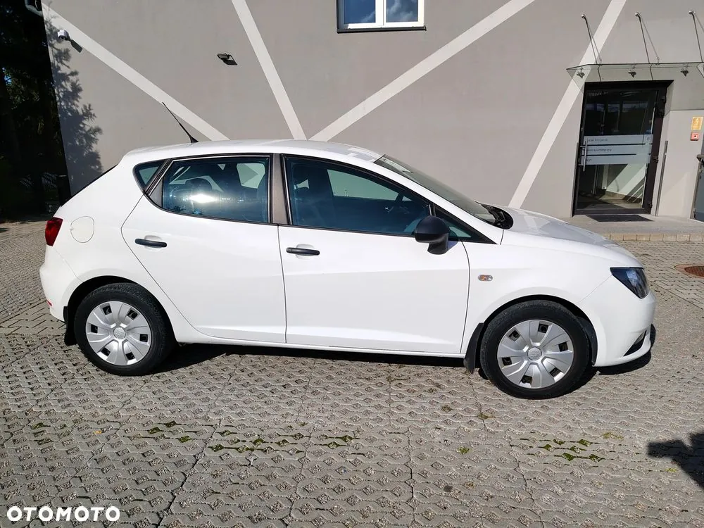 Seat Ibiza 2014 photo 3