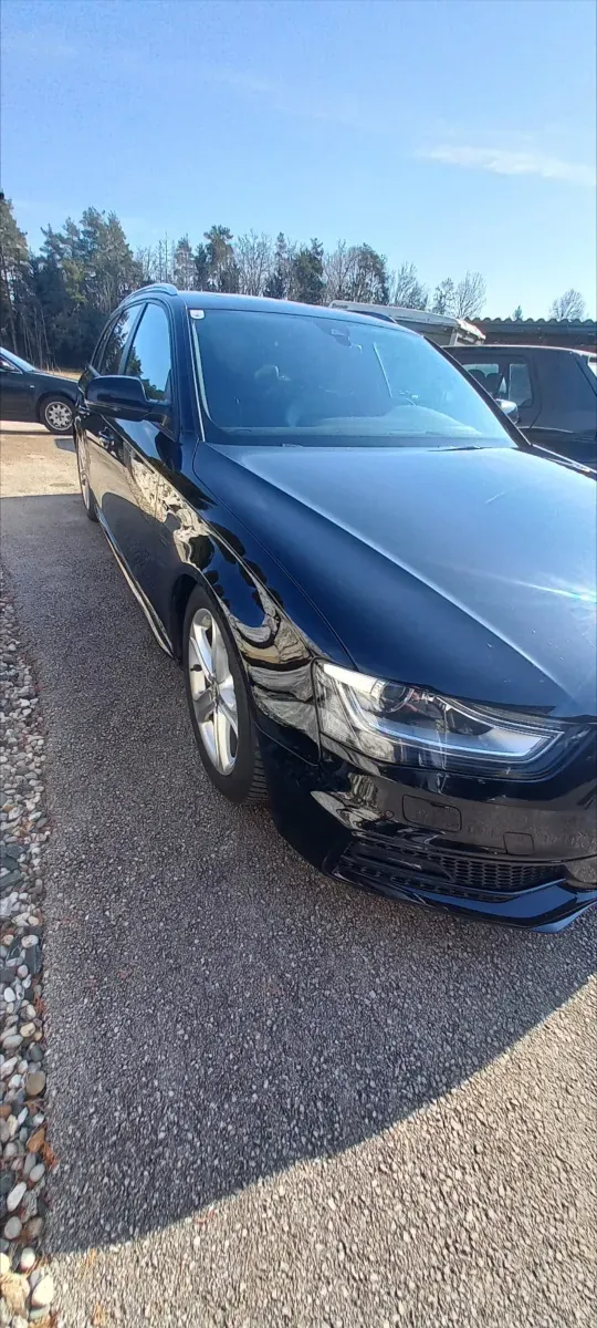 Audi A4 2015 photo 3