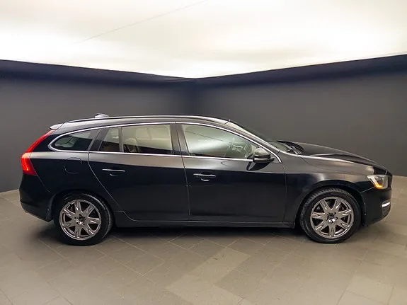 Volvo V60 2014 photo 4