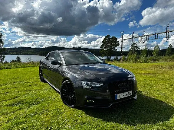 Audi A5 2016 photo 2