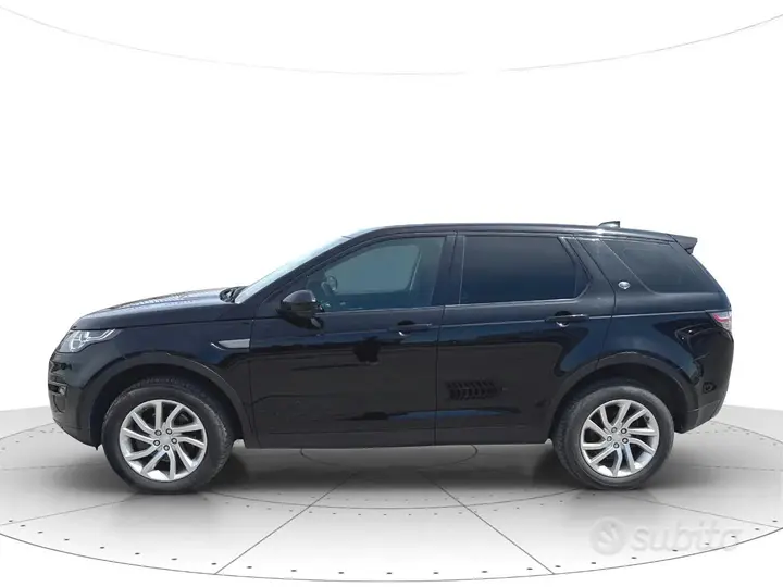 Land Rover Discovery Sport 2018 photo 2