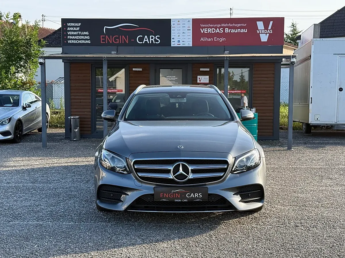 Mercedes-Benz E-Class 2020 photo 2